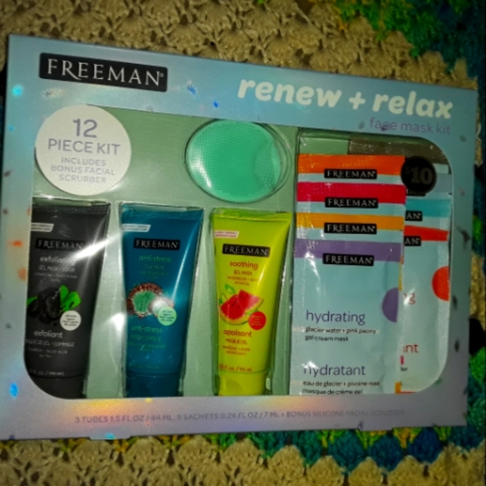 x2 Freeman Limited Edition 12 Piece Kit Face Masks